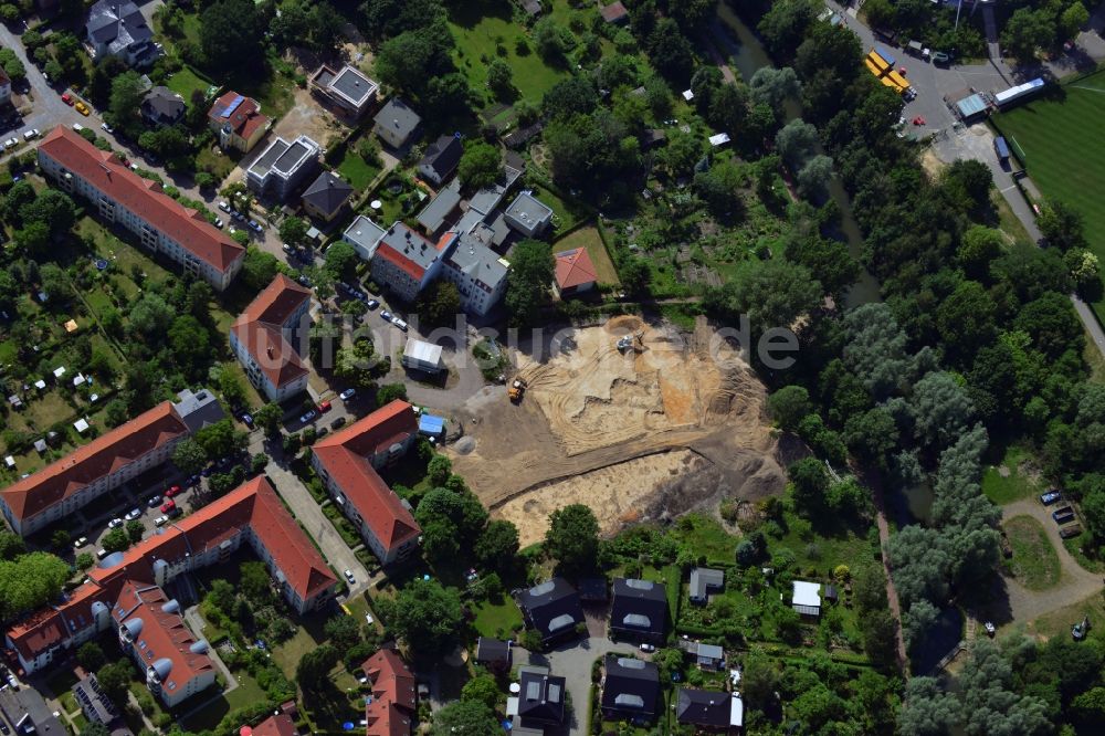 Berlin Köpenick von oben - Wohnhaus- Neubau- Baustelle der Cardinalplatz GmbH & Co. KG in Berlin Köpenick