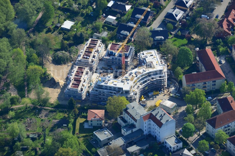 Luftbild Berlin - Wohnhaus- Neubau- Baustelle der Cardinalplatz GmbH & Co. KG in Berlin Köpenick