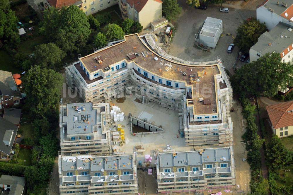 Luftbild Berlin - Wohnhaus- Neubau- Baustelle der Cardinalplatz GmbH & Co. KG in Berlin Köpenick