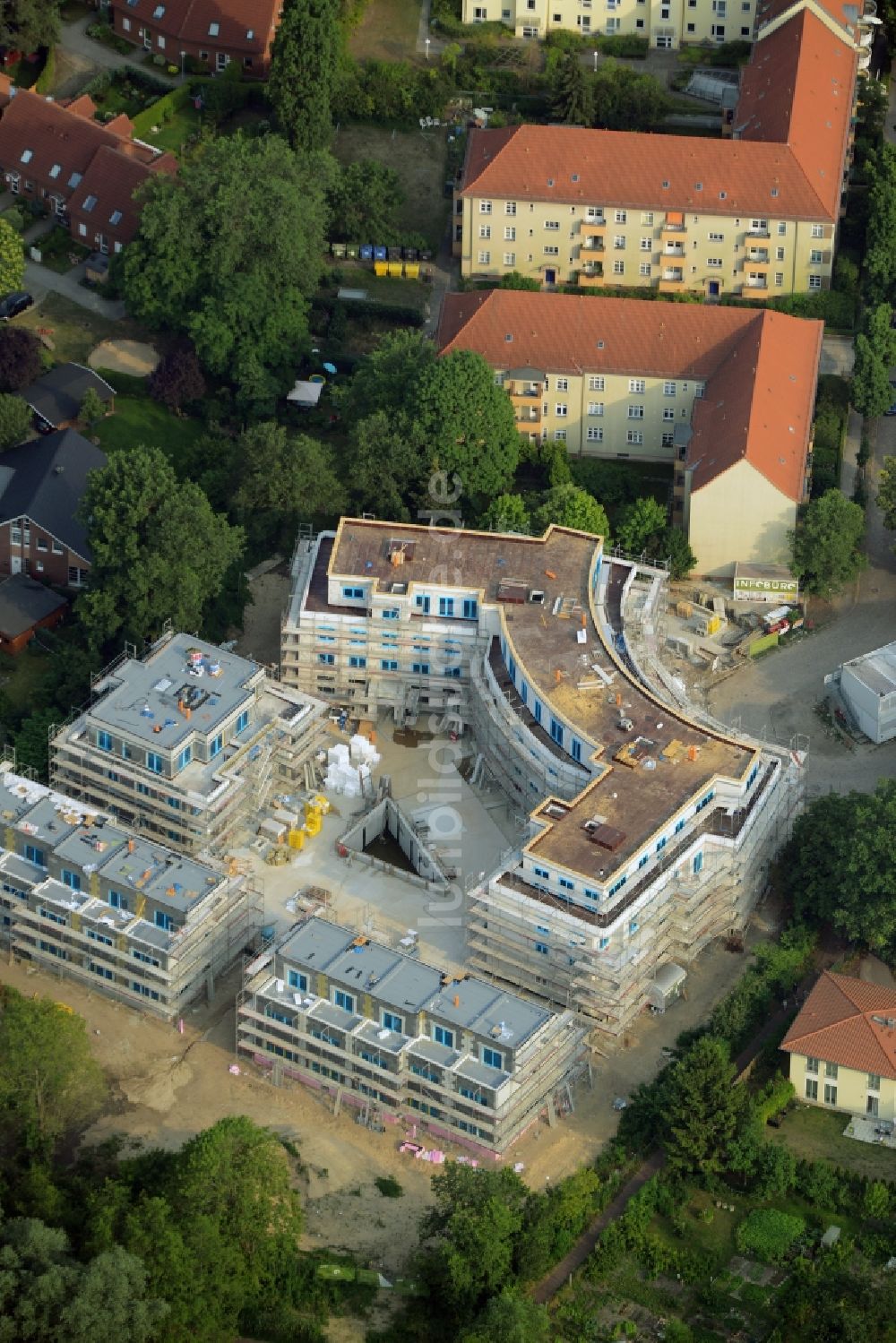 Berlin von oben - Wohnhaus- Neubau- Baustelle der Cardinalplatz GmbH & Co. KG in Berlin Köpenick