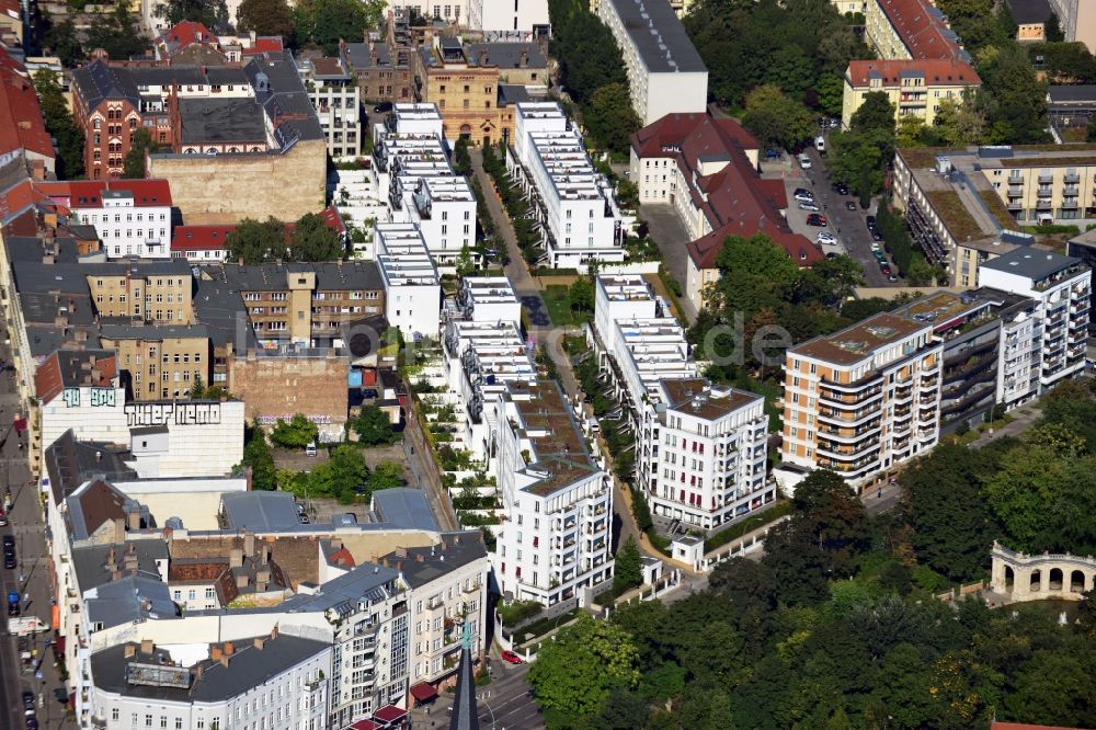 Luftaufnahme Berlin Friedrichshain - Wohnhaus - Neubaugebiet Prenzlauer Gärten im Stadtteil Friedrichshain von Berlin