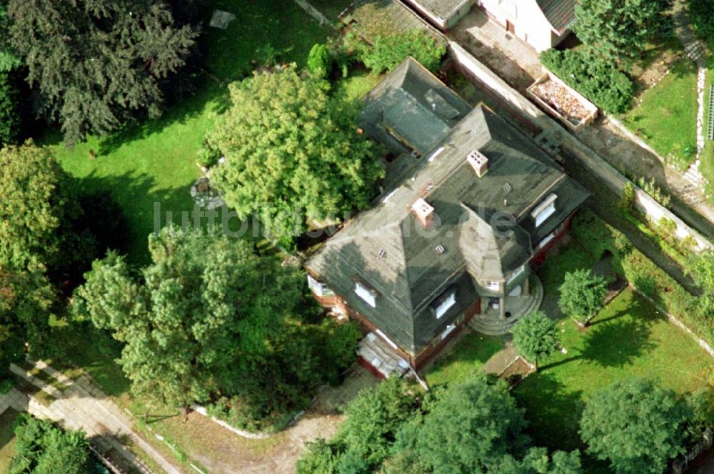 Brandenburg, Potsdam aus der Vogelperspektive: 02.10.1994 Wohnhaus, Rosa Luxenburgstr. 21, Potsdam