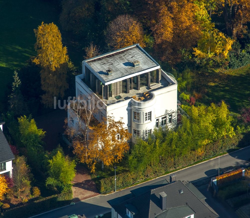 Neheim von oben - Wohnhaus- Villa in Neheim im Bundesland Nordrhein-Westfalen