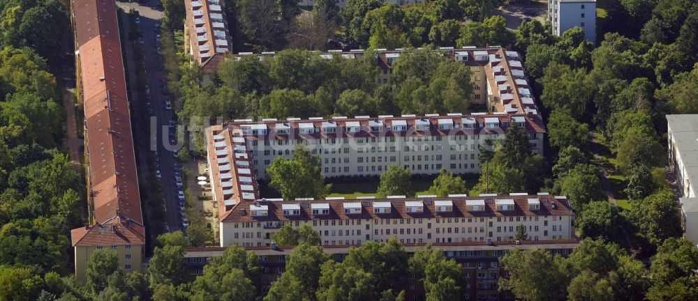 Berlin von oben - Wohnhausanlage im Ortsteil Zehlendorf in Berlin