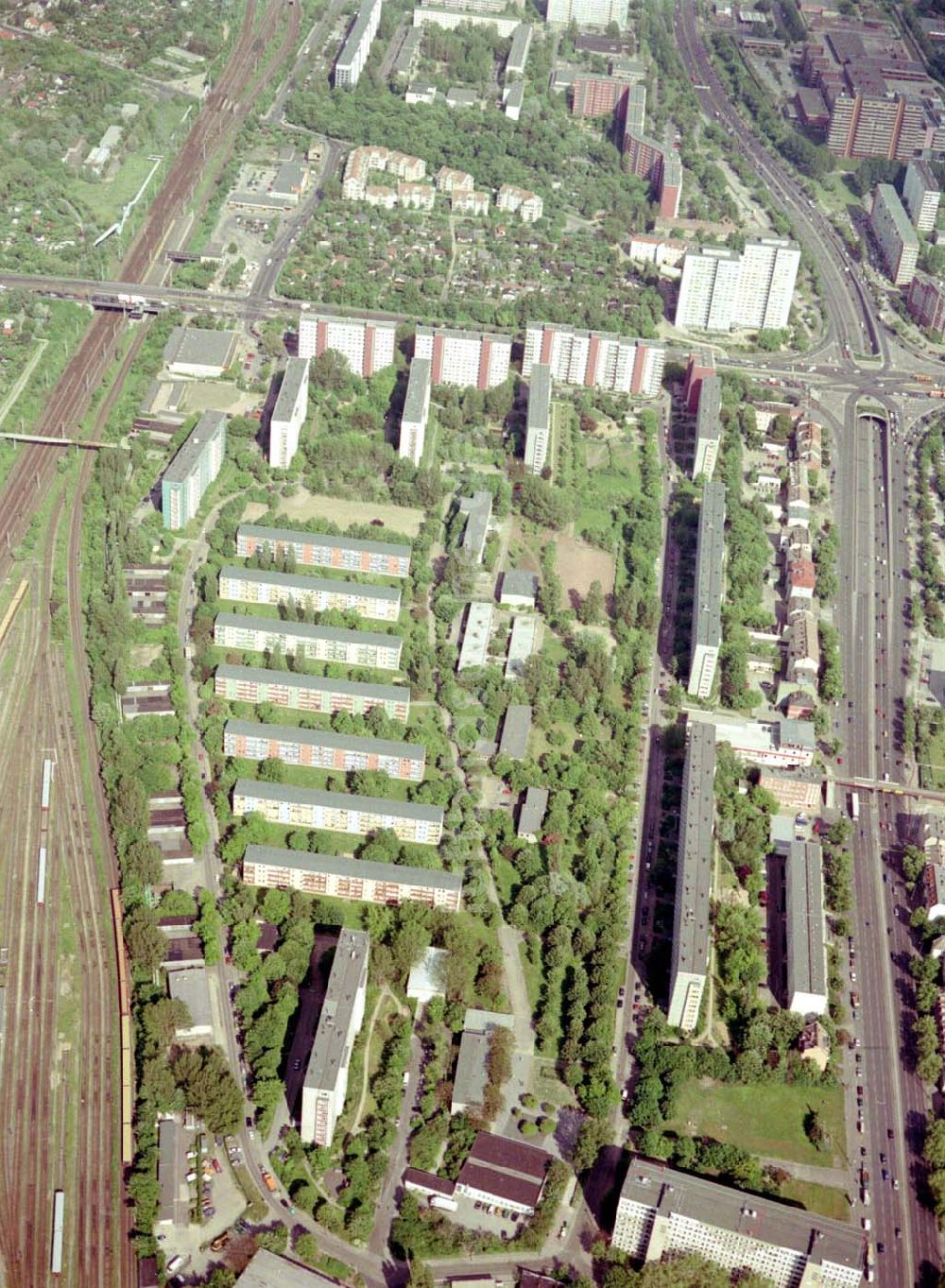 Luftbild Berlin Lichtenberg - Wohnhausanlage der PRIMA Wohnbauten