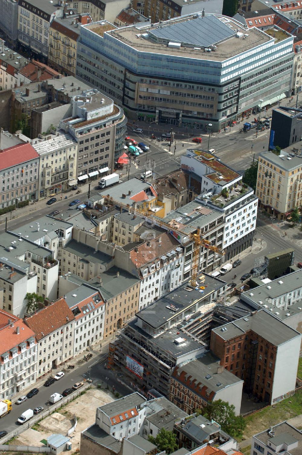 Berlin aus der Vogelperspektive: Wohnhausneubau Linienstrasse in Berlin - Mitte