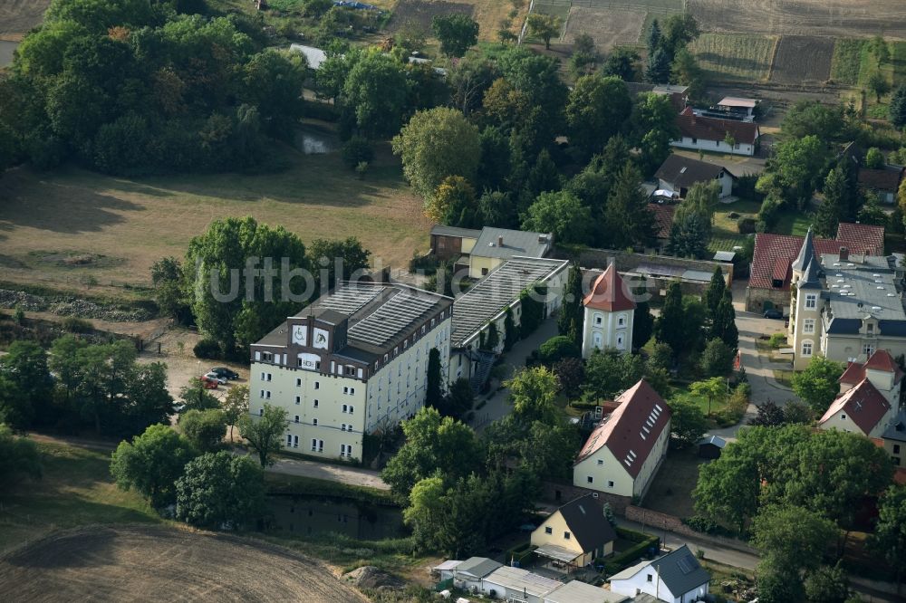 Zehringen von oben - Wohnheim für behinderte Menschen Gut Zehringen in Zehringen im Bundesland Sachsen-Anhalt