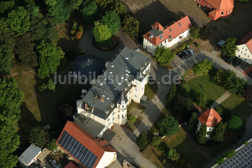 Luftbild Zehringen - Wohnheim für behinderte Menschen Gut Zehringen in Zehringen im Bundesland Sachsen-Anhalt