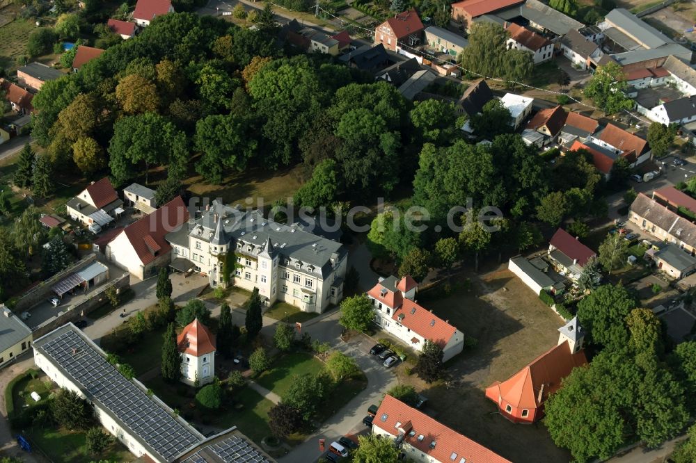 Luftaufnahme Zehringen - Wohnheim für behinderte Menschen Gut Zehringen in Zehringen im Bundesland Sachsen-Anhalt