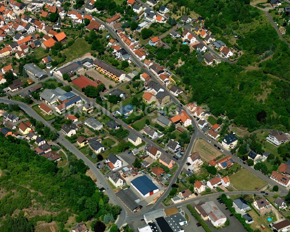 Luftbild Monzingen - Wohnhäuser in Monzingen im Bundesland Rheinland-Pfalz