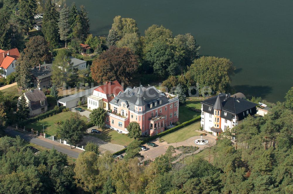 Luftaufnahme GRÜNHEIDE - Wohnhäuser am Peetzsee in Grünheide