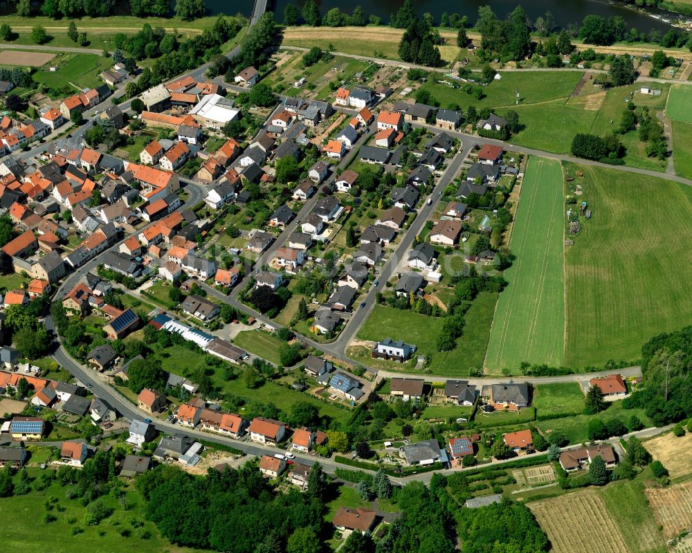 Luftaufnahme Staudernheim - Wohnhäuser in Staudernheim im Bundesland Rheinland-Pfalz