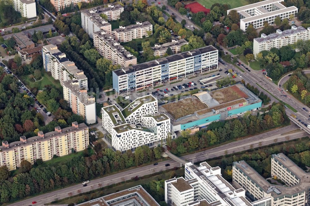 Luftbild München - Wohnkomplex Leben am Ostpark in München Neuperlach im Bundesland Bayern