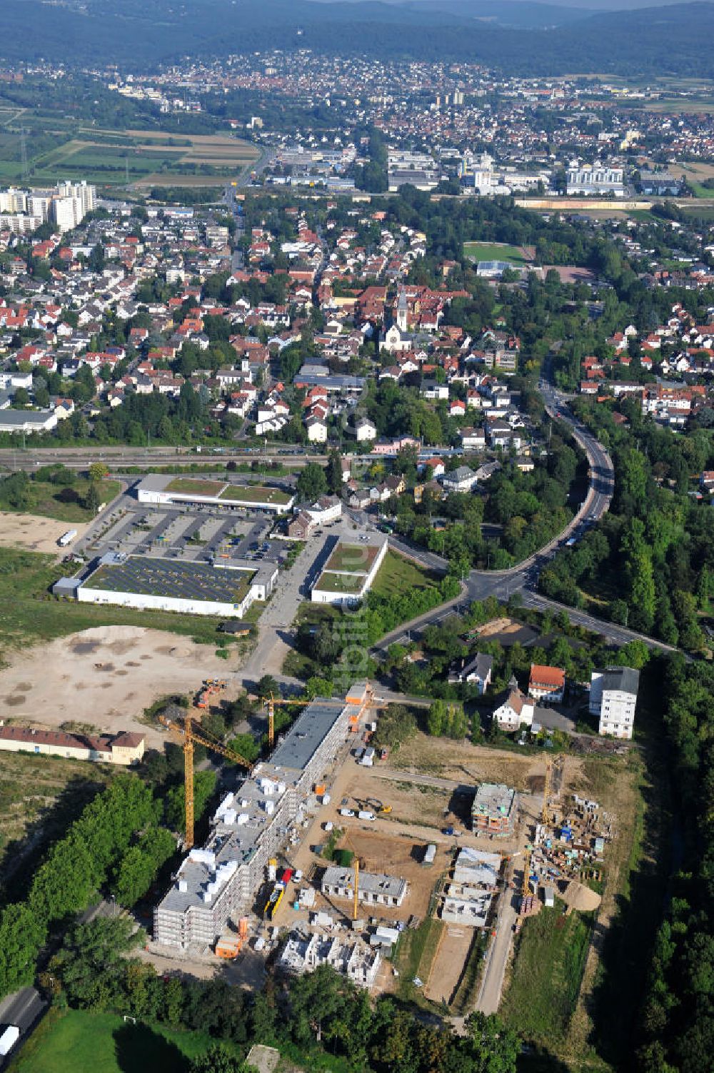 Luftaufnahme Hattersheim - Wohnneubau am Hessendamm in Hattersheim am Main