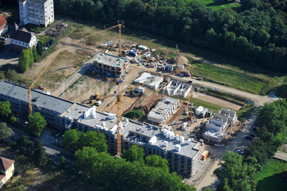 Hattersheim von oben - Wohnneubau am Hessendamm in Hattersheim am Main