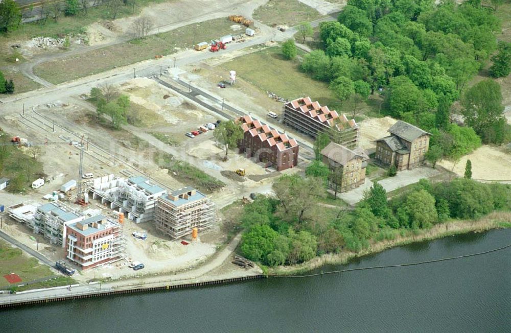 Berlin - Lichtenberg von oben - Wohnneubau an der Rummelsburger Bucht durch die Unternehmensgruppe ZIEL in Berlin - Lichtenberg