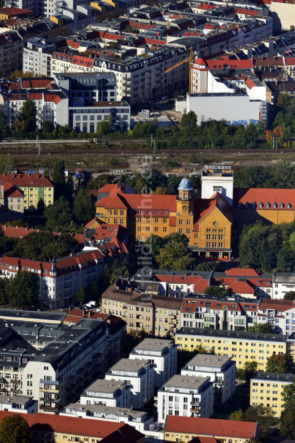 Berlin Lichtenberg von oben - Wohnneubau - Siedlung mit Mehrfamilienhäusern an der Möllendorfstraße in Berlin Lichtenberg