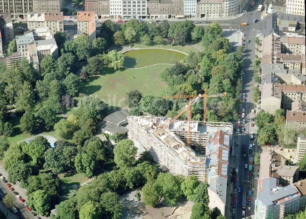 Berlin - Prenzlauer Berg aus der Vogelperspektive: Wohnneubau an der Veteranenstraße / Weinbergsweg in Berlin-Prenzlauer Berg