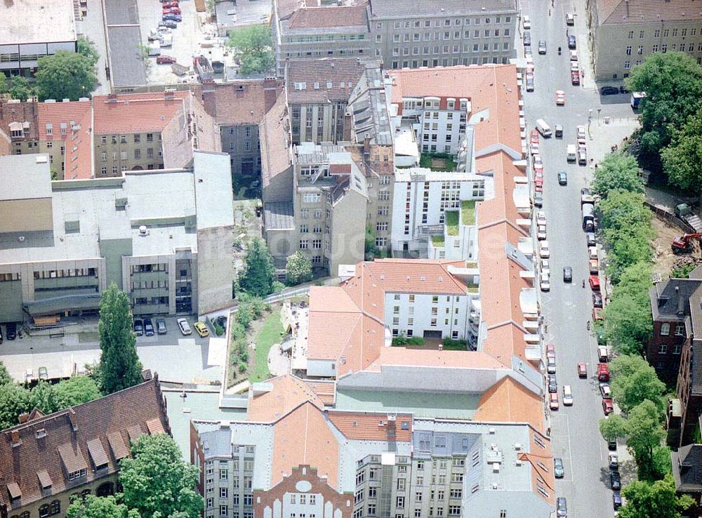 Luftbild Berlin - Wohnneubauanlage Luisenresidenz an der Luisenstraße in Berlin-Mitte