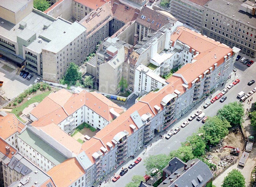 Luftaufnahme Berlin - Wohnneubauanlage Luisenresidenz an der Luisenstraße in Berlin-Mitte