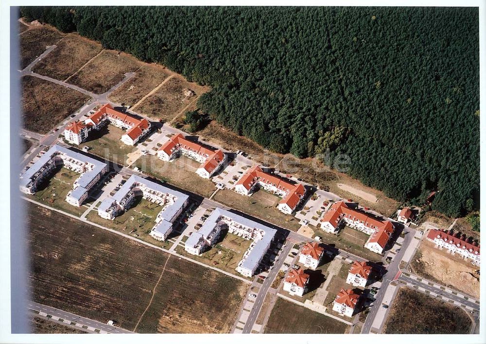 Michendorf / BRB von oben - Wohnneubaugebiet an der Bahnstraße in Michendorf / Potsdam - Mittelmark / BRB.