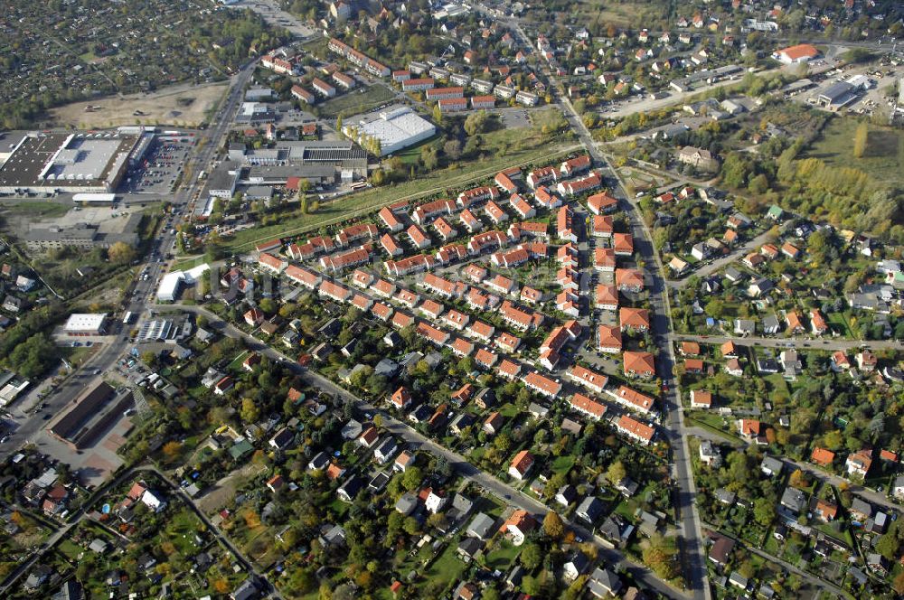 Luftbild Berlin - Wohnneubaugebiet der cds Wohnbau Berlin GmbH am Hibiskusweg, Clematisweg, Bromelienweg, Straße An der Industriebahn im Stadtteil Weißensee