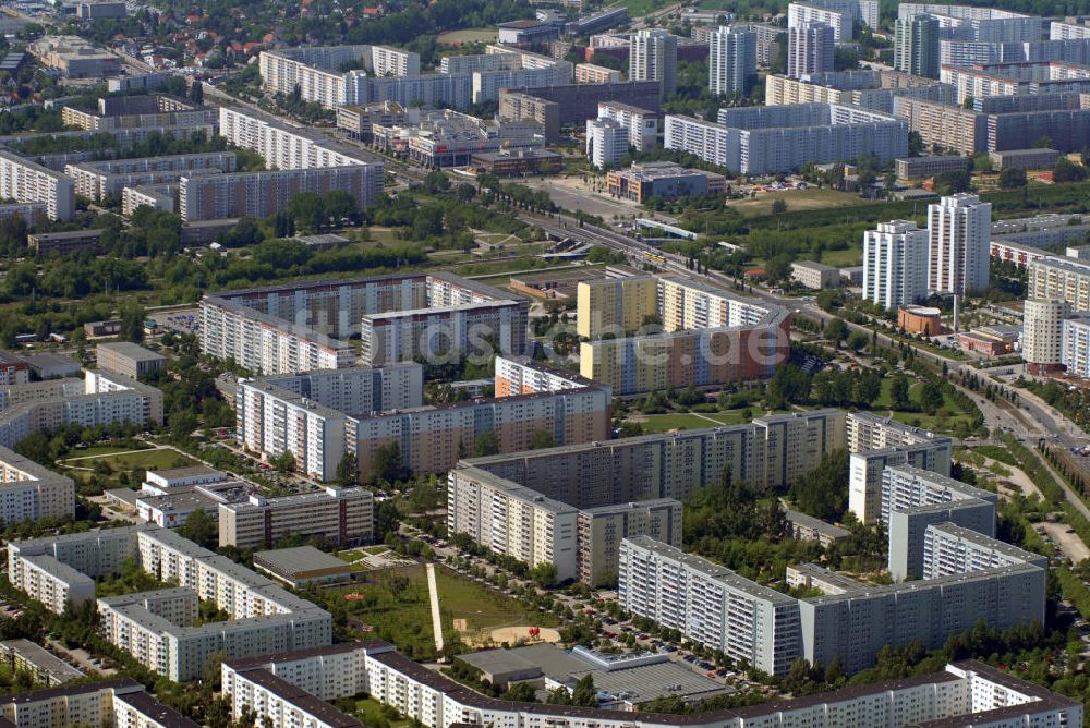 Berlin von oben - Wohnneubaugebiet entlang der Falkenberger Chaussee in Hohenschönhausen Berlin