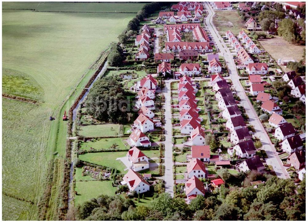 Graal-Müritz / Mecklenburg Vorpommern von oben - Wohnneubaugebiet der HAWO KG in Graal - Müritz Mecklenburg Vorpommern / 27.09.02