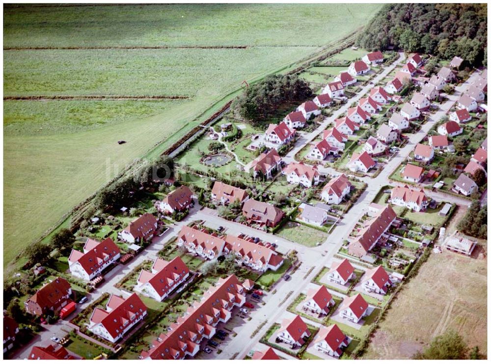 Luftaufnahme Graal-Müritz / Mecklenburg Vorpommern - Wohnneubaugebiet der HAWO KG in Graal - Müritz Mecklenburg Vorpommern / 27.09.02