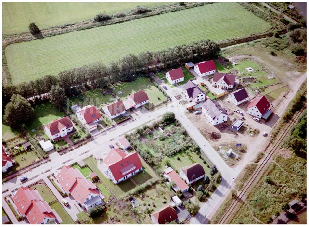 Luftbild Graal-Müritz / Mecklenburg Vorpommern - Wohnneubaugebiet der HAWO KG in Graal - Müritz Mecklenburg Vorpommern / 27.09.02