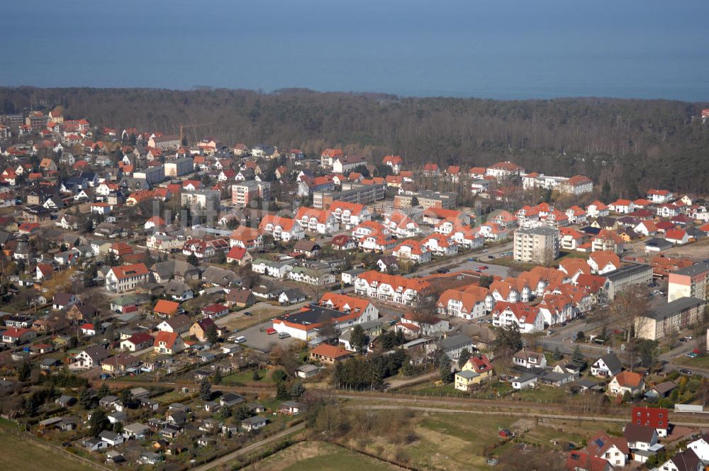 Graal-Müritz von oben - Wohnneubaugebiet an der Lange Straße im Ostseeheilbad Graal-Müritz