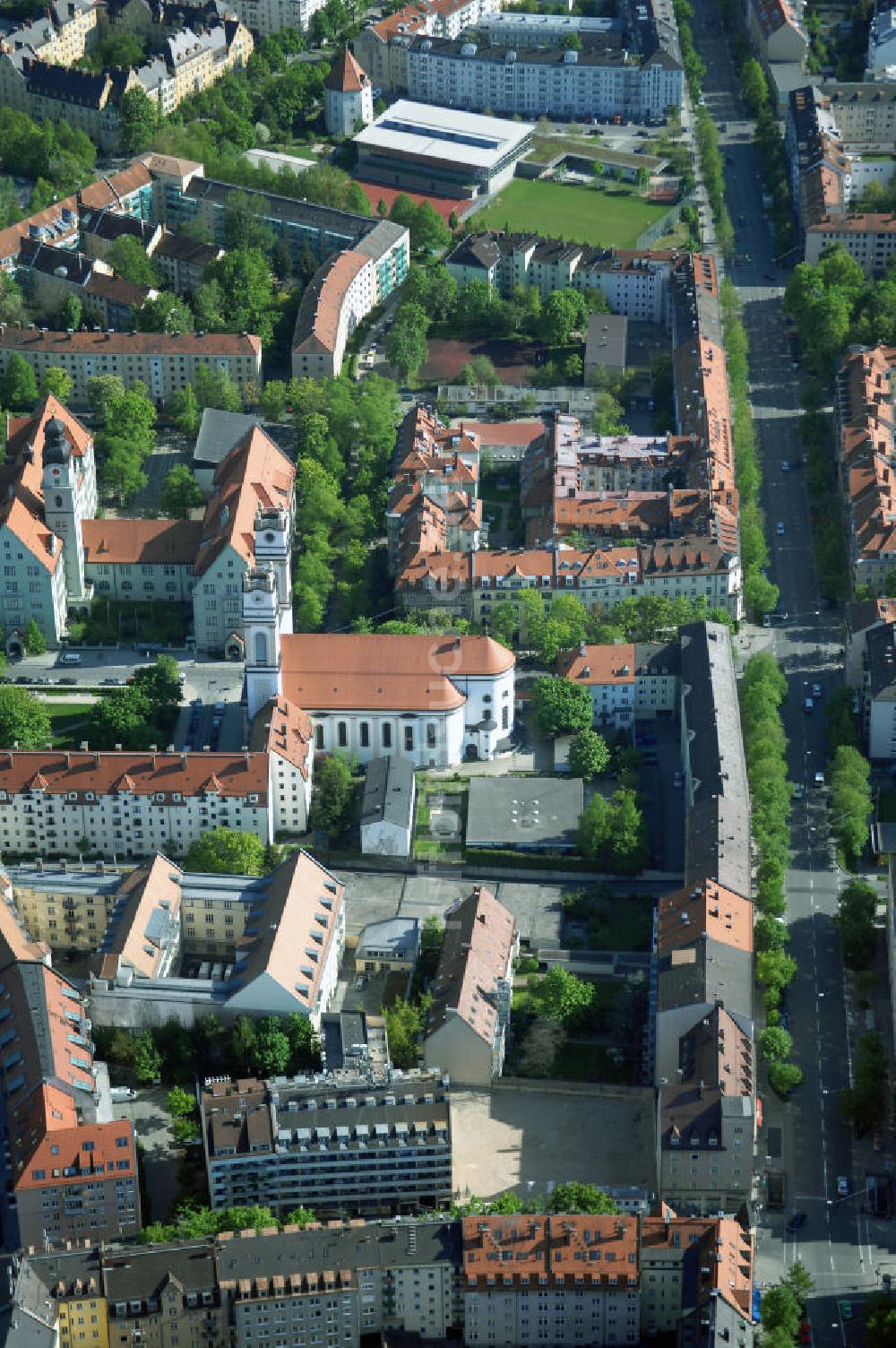 Luftbild München - Wohnneubaugebietes an der Implerstrasse / Thalkirchnerstrasse in München - Sendling