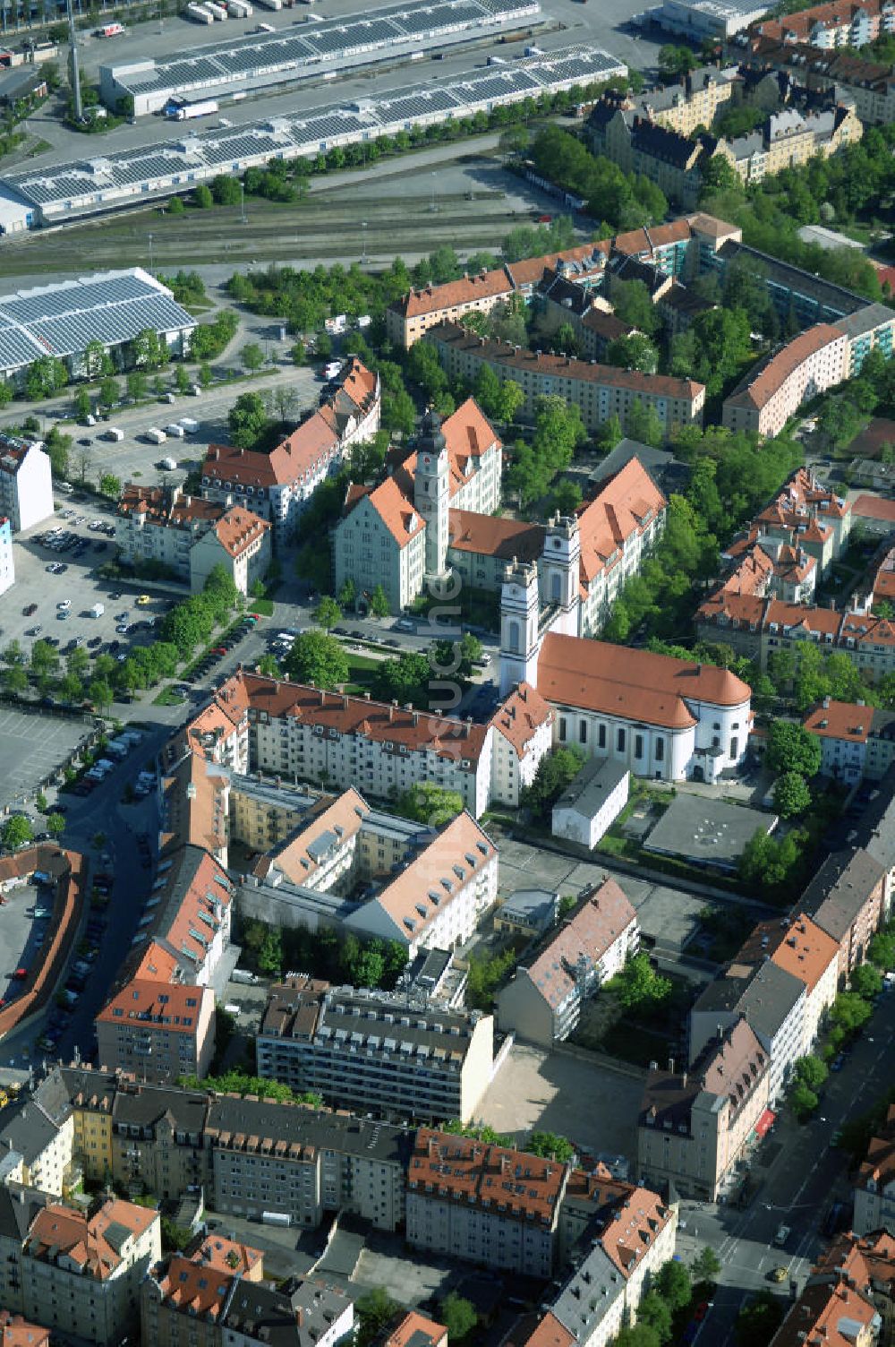 München von oben - Wohnneubaugebietes an der Implerstrasse / Thalkirchnerstrasse in München - Sendling