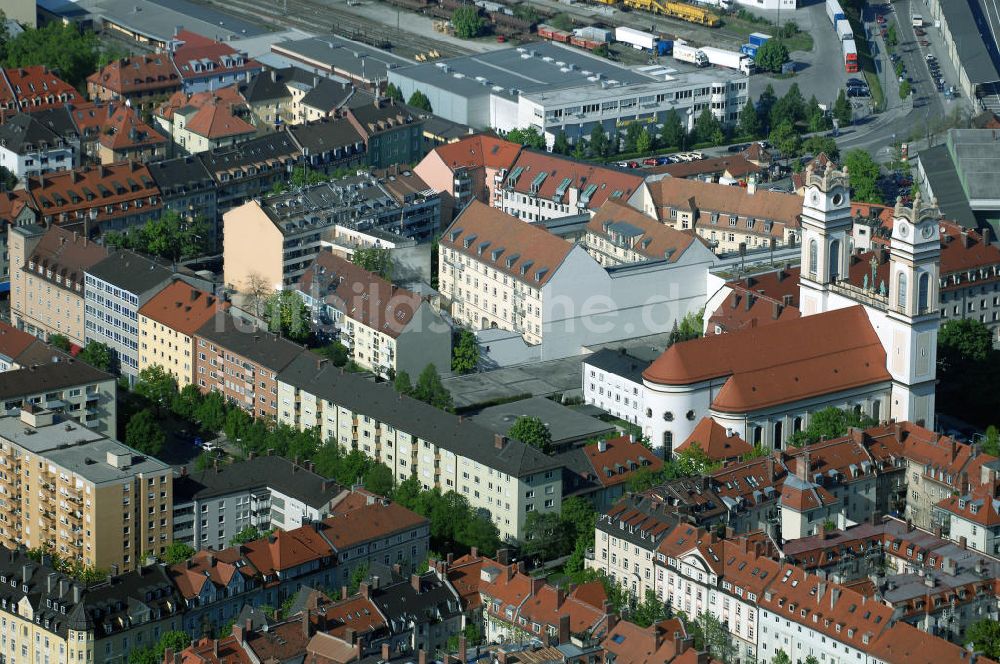 Luftaufnahme München - Wohnneubaugebietes an der Implerstrasse / Thalkirchnerstrasse in München - Sendling