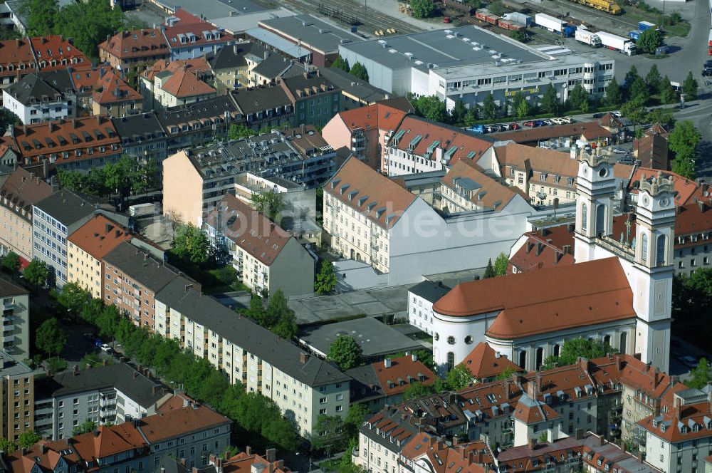 München von oben - Wohnneubaugebietes an der Implerstrasse / Thalkirchnerstrasse in München - Sendling