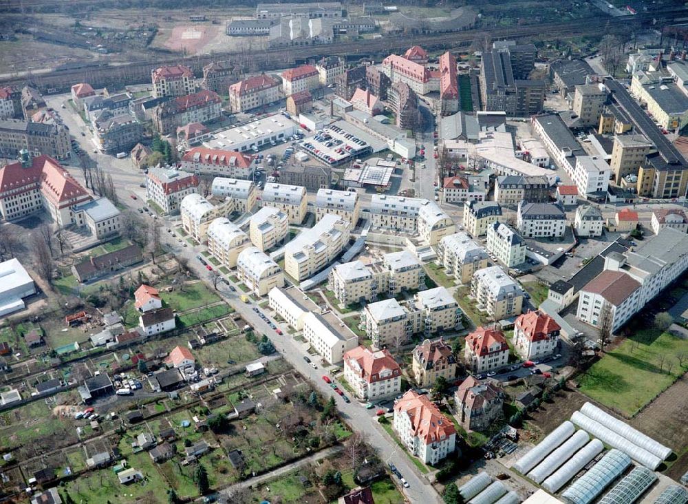 Luftbild Dresden - Wohnneubausiedlung der HVB-Projekt August der Starke an der Weinböhlaerstraße in Dresden-Pieschen.