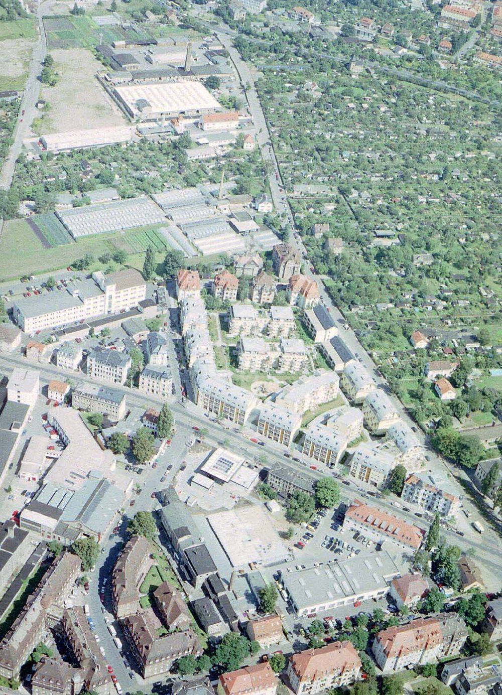 Dresden - Pieschen von oben - Wohnneubausiedlung der HVB-Projekt an der Weinböhlaerstraße in Dresden-Pieschen.