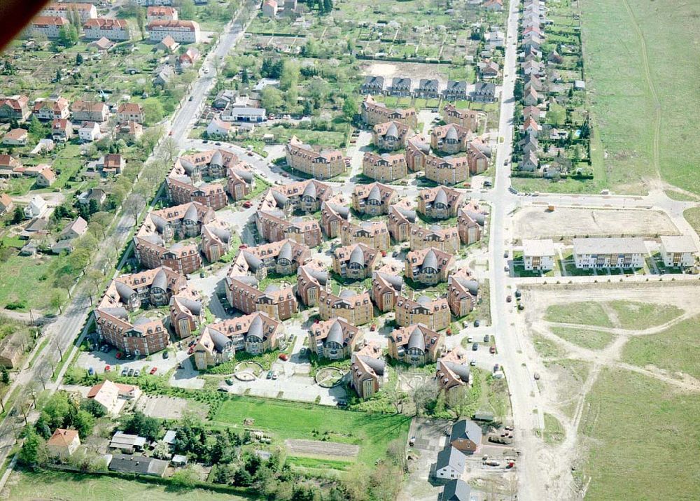 Nauen / Brandenburg von oben - Wohnneubausiedlung in Nauen / BRA.