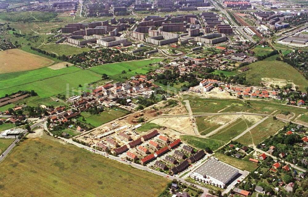 Luftbild Ahrensfelde bei Berlin - Wohnpark Ahrensfelder Dreieck der STOBAU Bauträger GmbH (Unternehmensgruppe Stoffel).