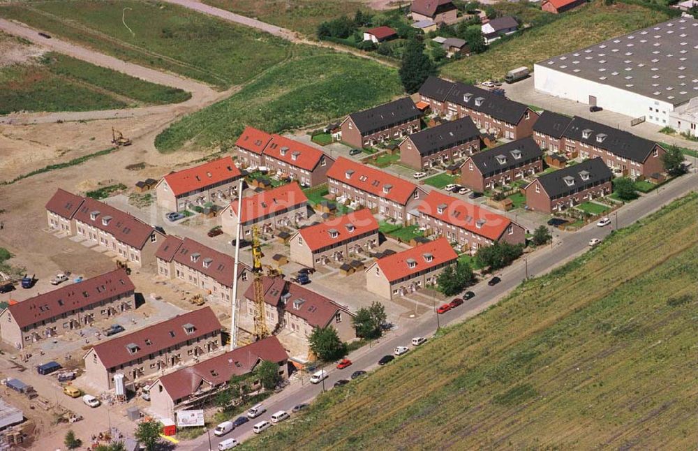 Ahrensfelde bei Berlin aus der Vogelperspektive: Wohnpark Ahrensfelder Dreieck der STOBAU Bauträger GmbH (Unternehmensgruppe Stoffel).