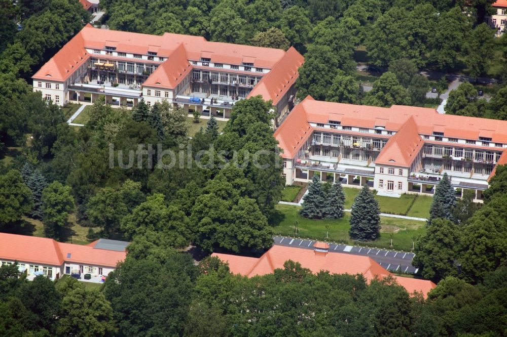 Berlin von oben - Wohnpark Allees des Chateaux in Berlin - Buch