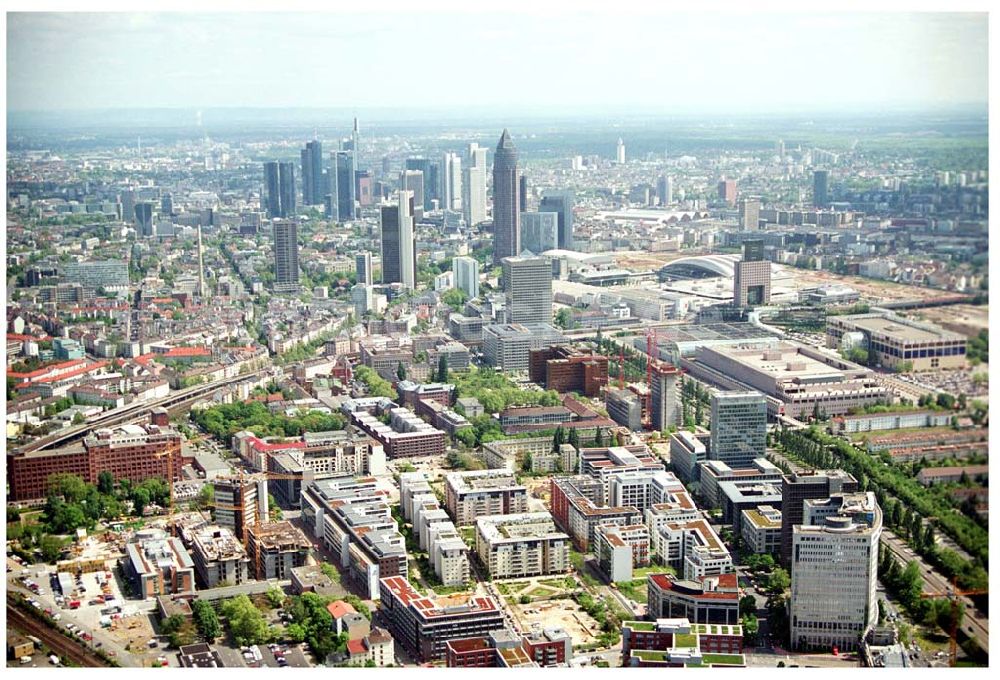 Frankfurt am Main von oben - Wohnpark der HVB-Immo.Ag