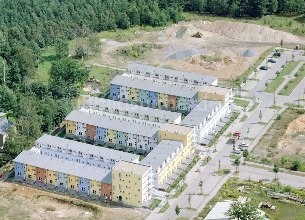 Luftaufnahme Dresden - Klotsche - Wohnpark Am Königswald an der Königsbrücker Landstraße in Dresden-Klotsche.