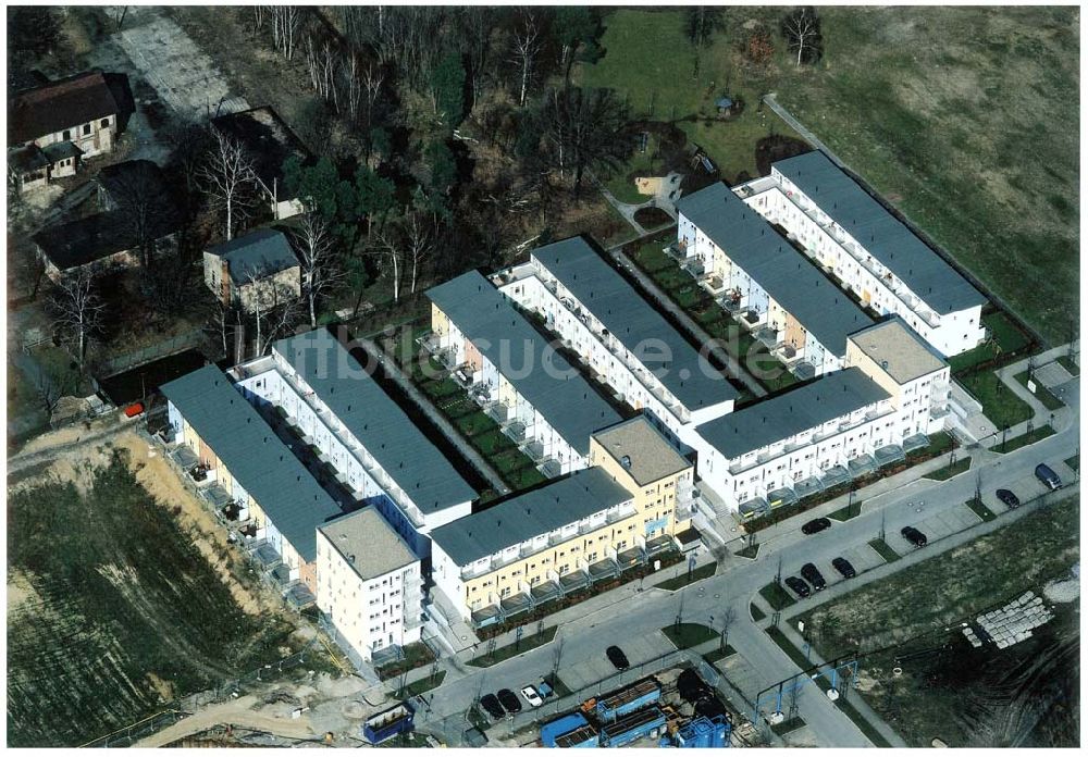 Luftaufnahme Dresden - Klotsche - Wohnpark Am Königswald an der Königsbrücker Landstraße in Dresden-Klotsche.