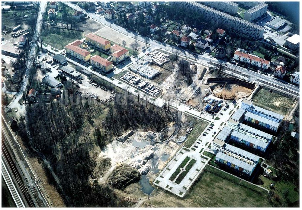 Dresden - Klotsche von oben - Wohnpark Am Königswald an der Königsbrücker Landstraße in Dresden-Klotsche.