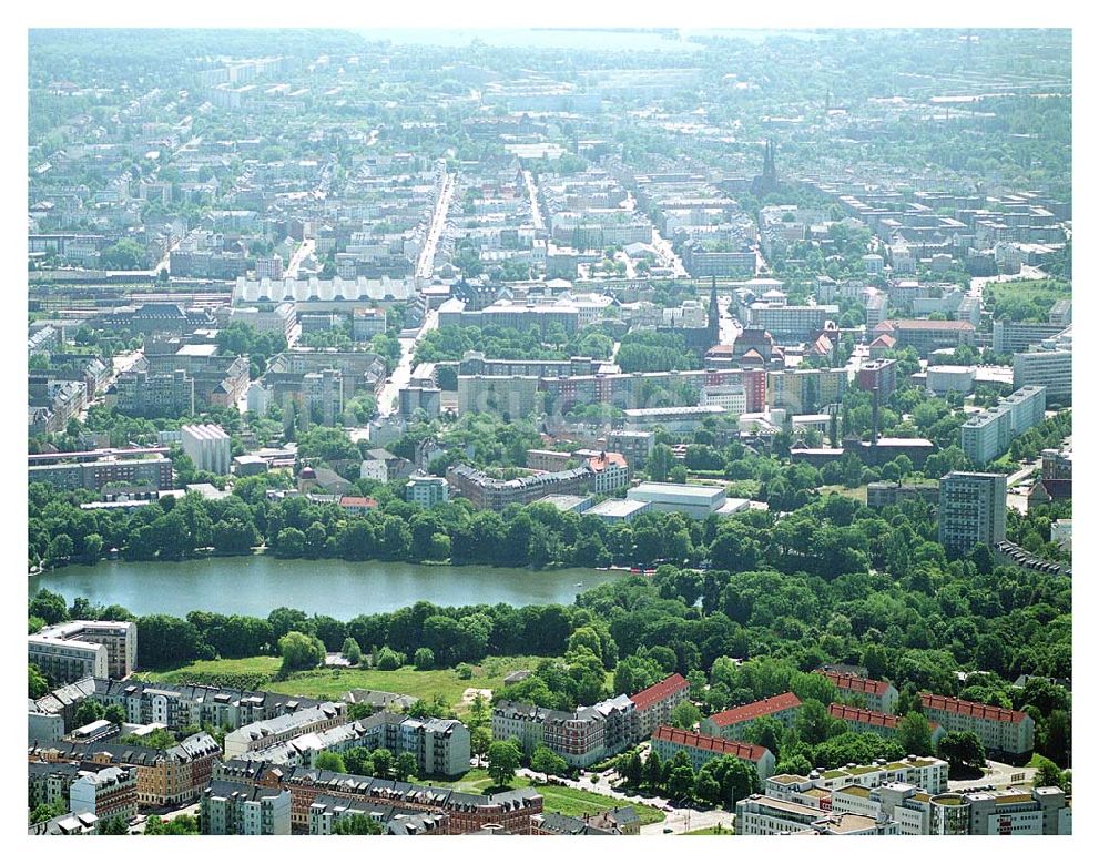 Chemnitz von oben - Wohnpark am Schloßteich