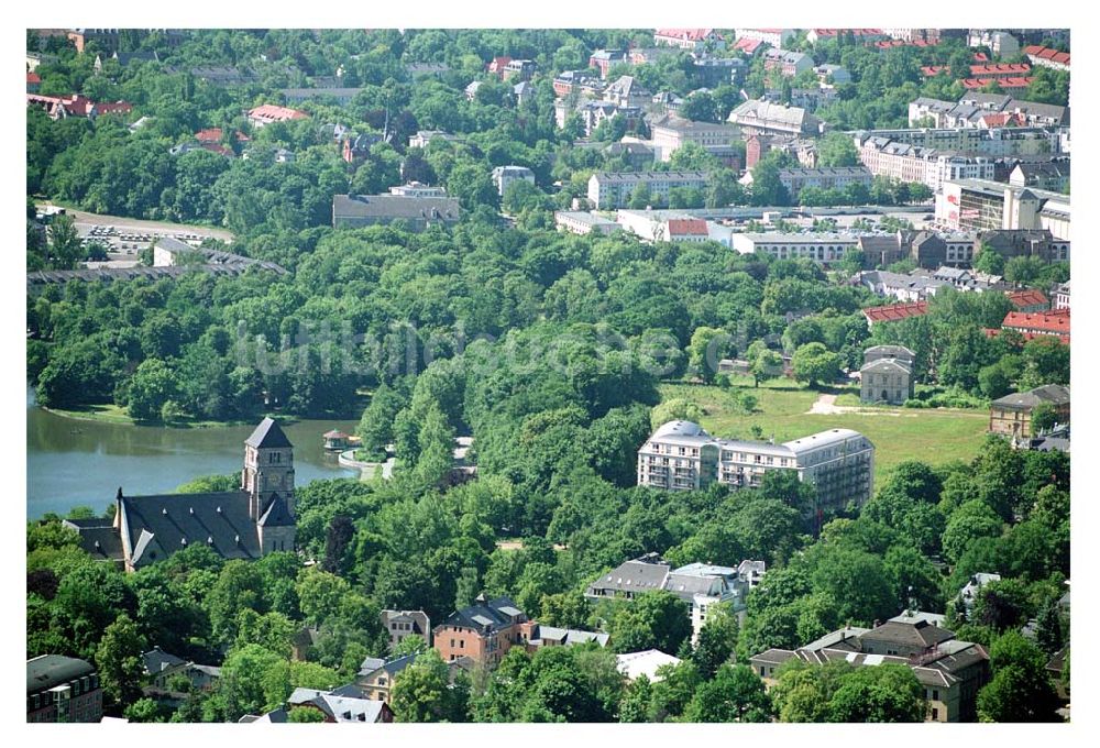 Chemnitz von oben - Wohnpark am Schloßteich