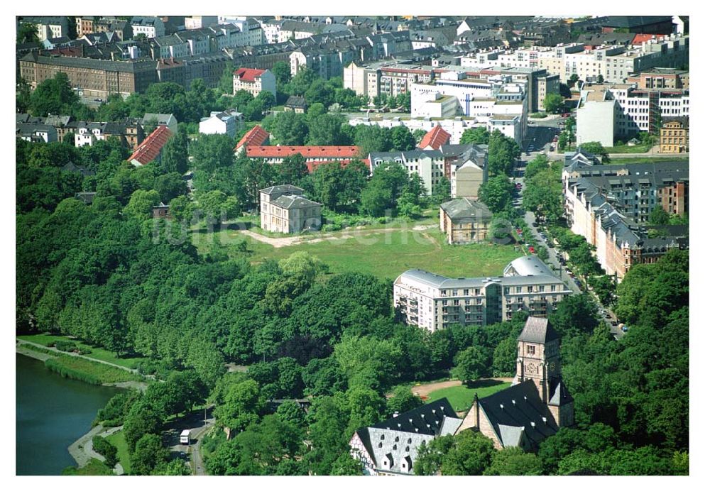 Chemnitz von oben - Wohnpark am Schloßteich