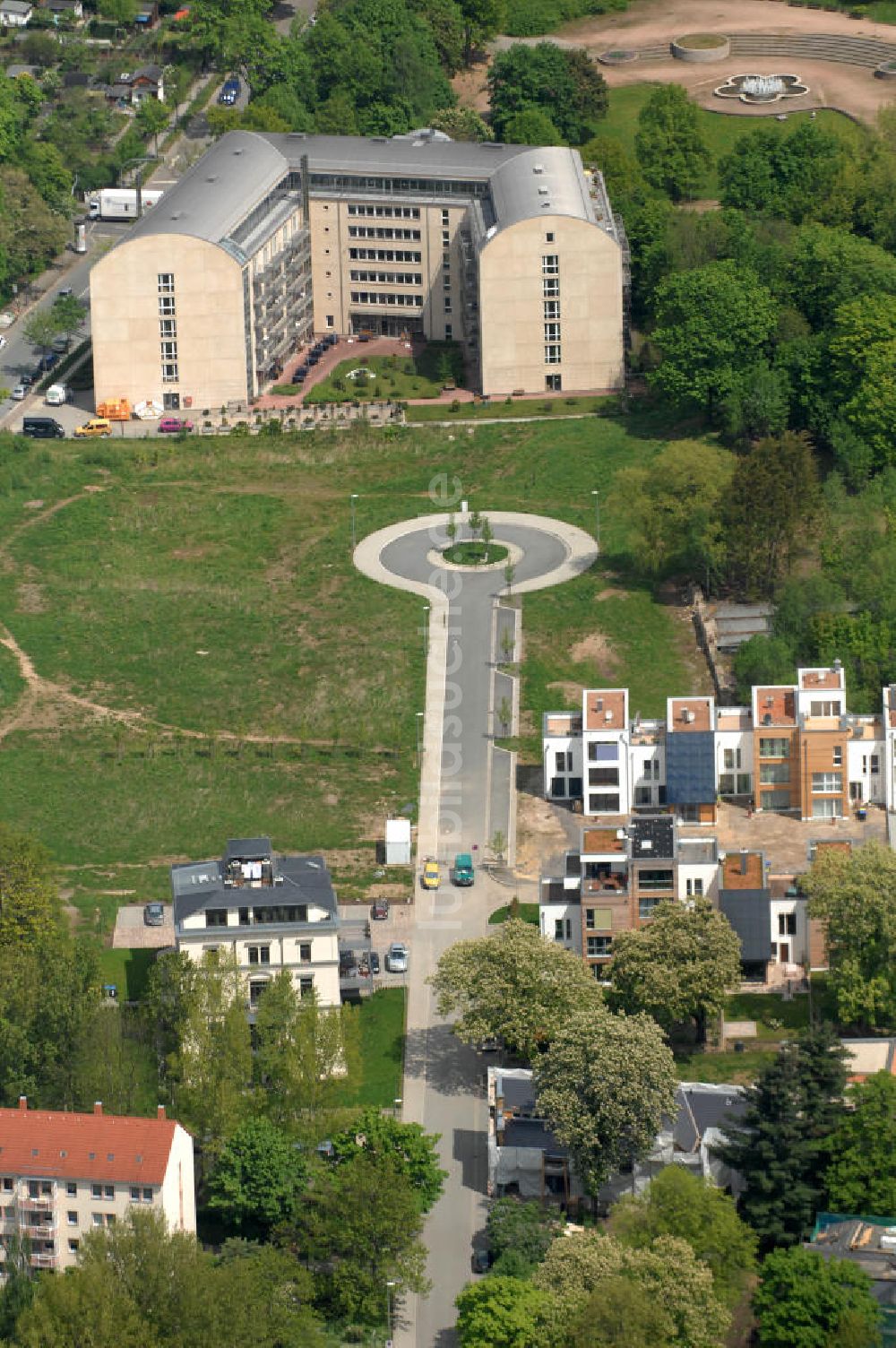 Chemnitz von oben - Wohnpark Am Schloßteich in Chemnitz / Sachsen