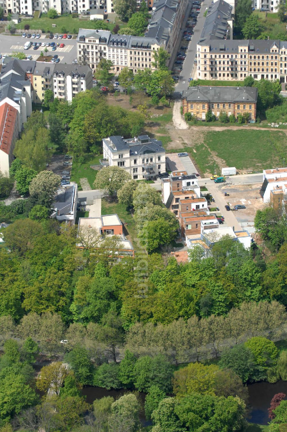 Chemnitz aus der Vogelperspektive: Wohnpark Am Schloßteich in Chemnitz / Sachsen